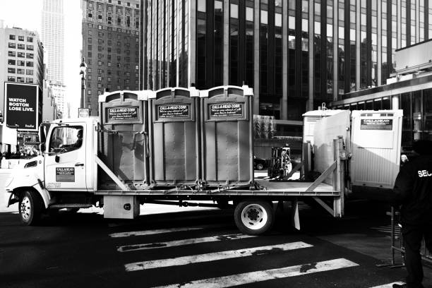 Best Portable restroom trailer rental  in Lone Grove, OK